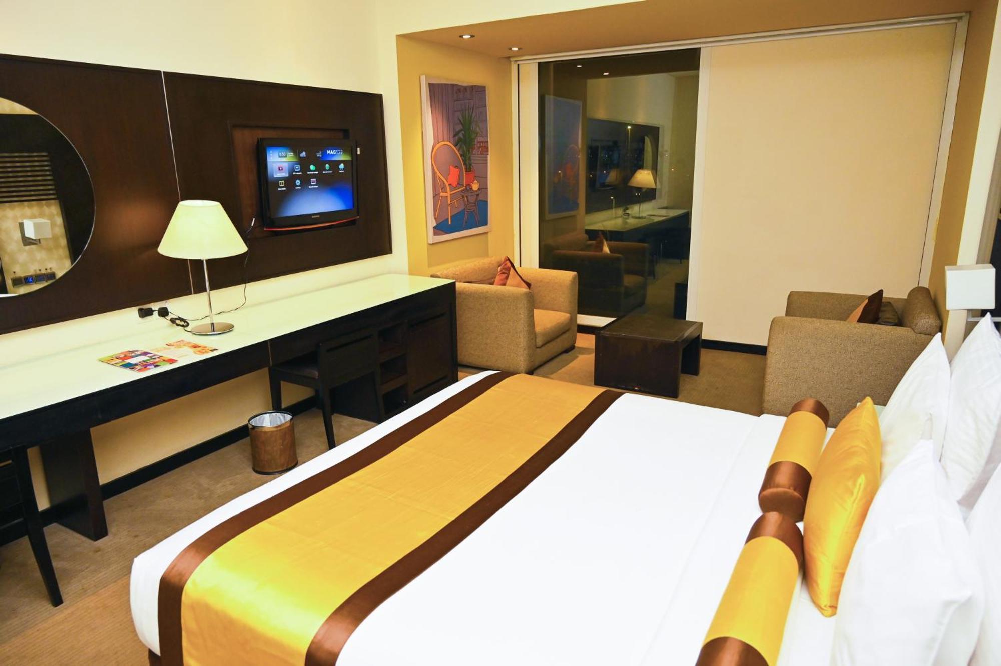Hues Boutique Hotel Dubaï Extérieur photo