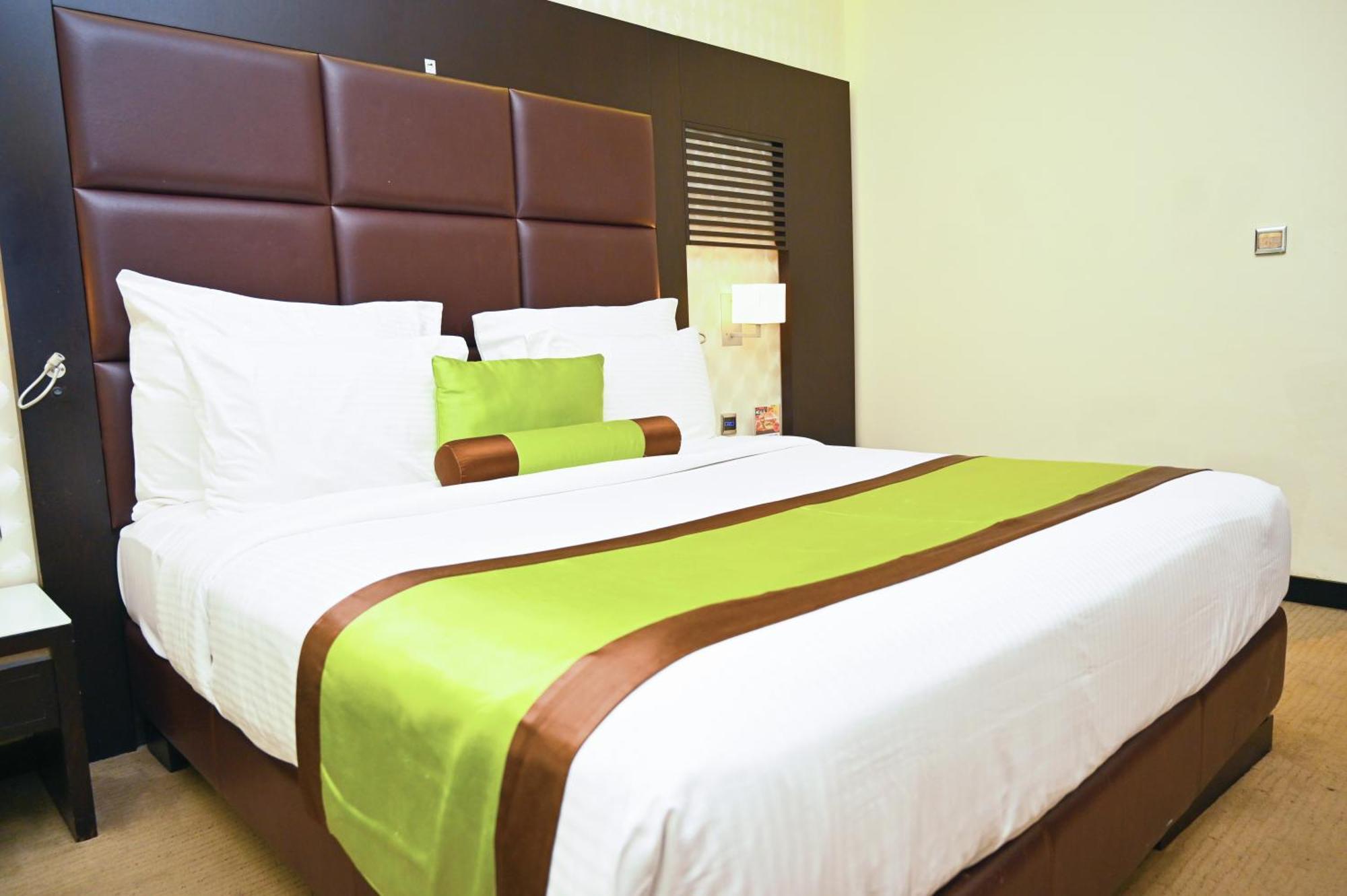 Hues Boutique Hotel Dubaï Extérieur photo